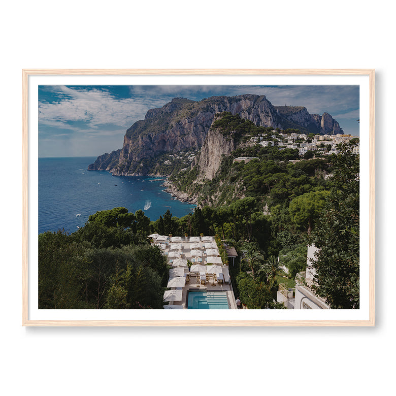 SUMMER IN CAPRI