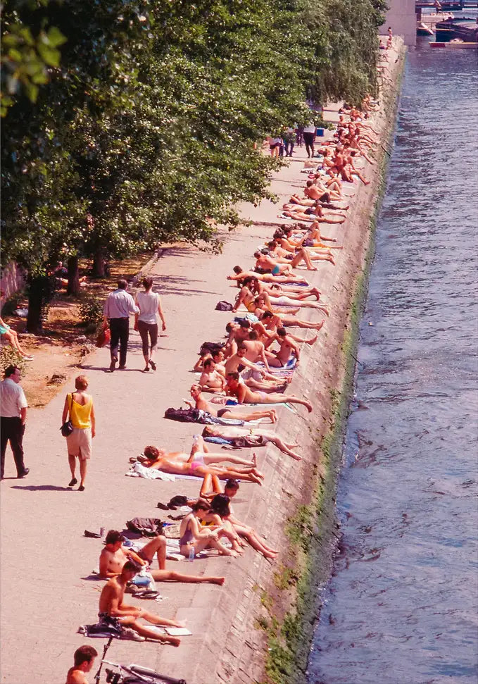 Sunbathing on the Seine - In Real Life